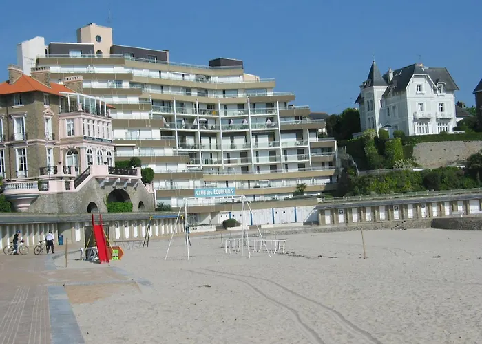 Studio, Balcon Et Acces Direct Page